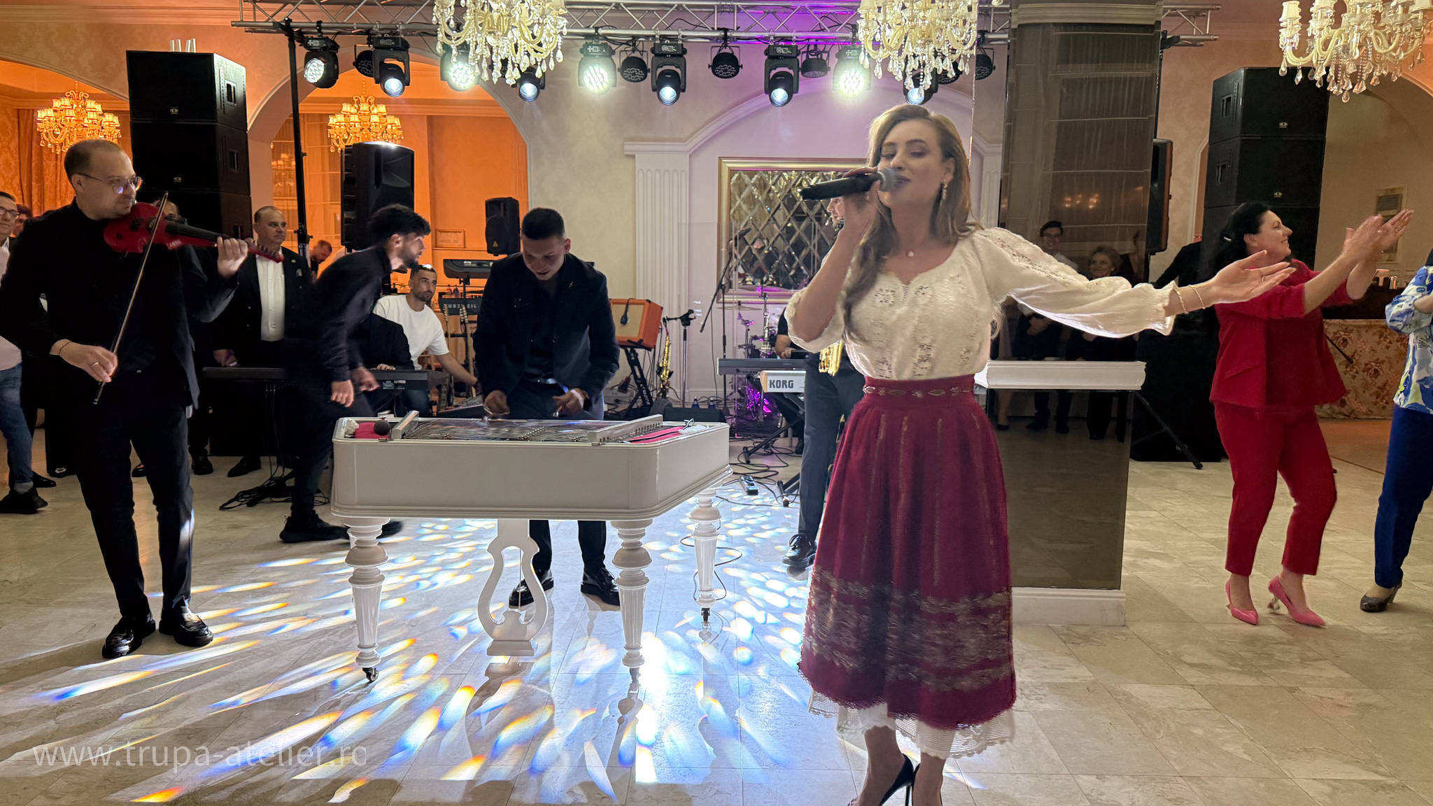 Moment artistic țambal Cătălin Iancu și Emilia Dorobanțu